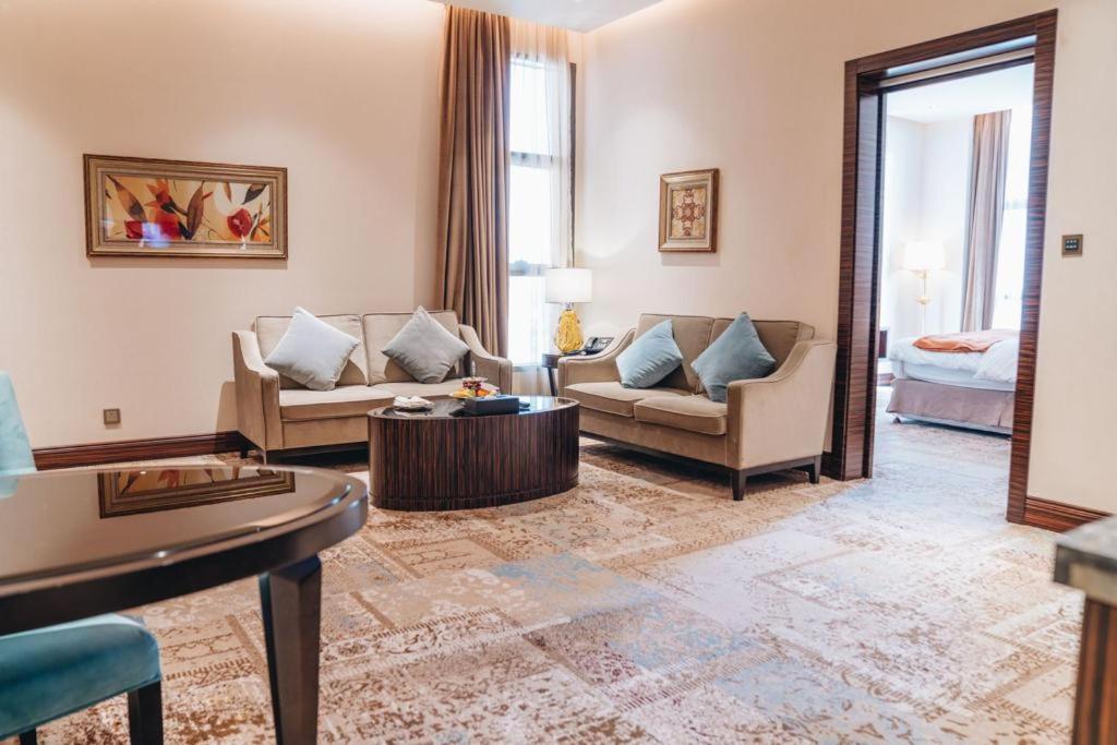 Hotel Warwick Al Khobar Exterior foto